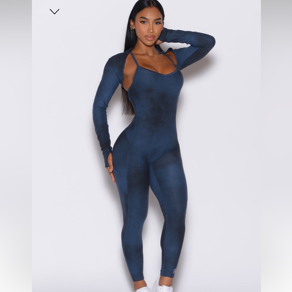 Bombshell bodysuit and shape shrug
